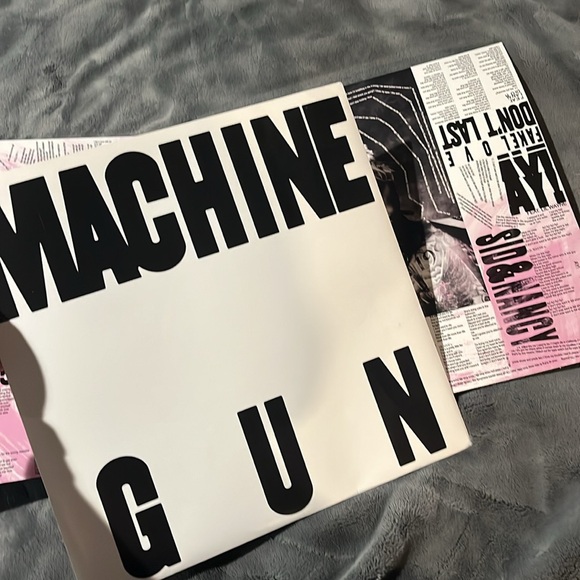 MGK (Machine Gun Kelly) Mainstream sellout record - Picture 3 of 5